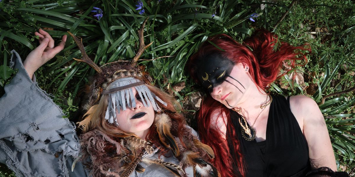 Rencontre fantastique en forêt